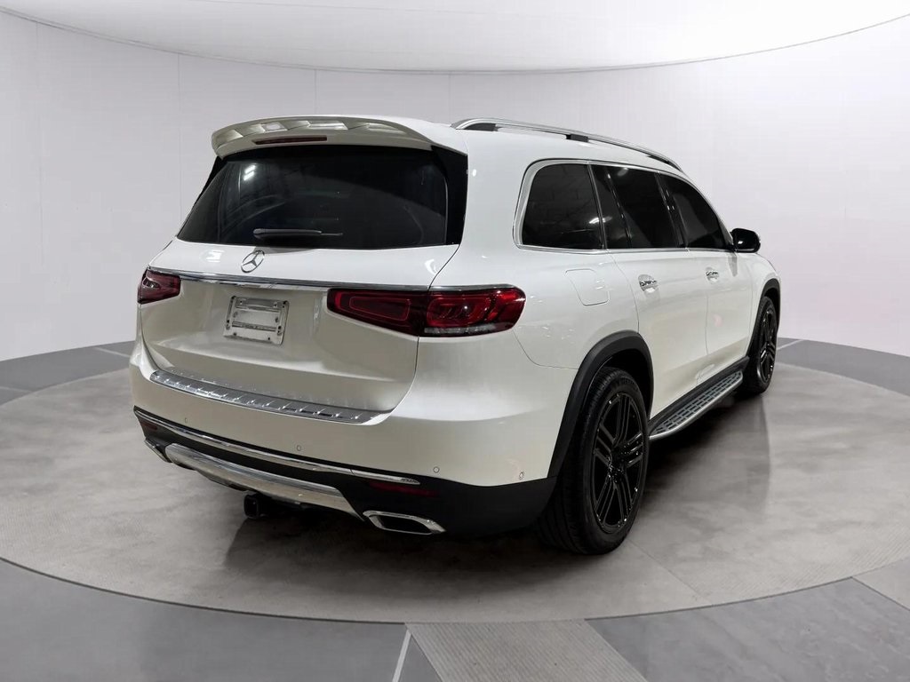 2022 Mercedes Benz GLS 450 4MATIC photo 4