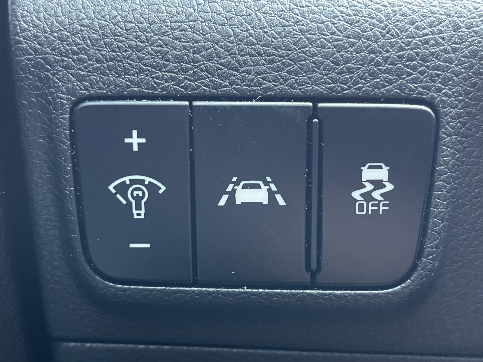 2023 Kia K5 GT-Line photo 14