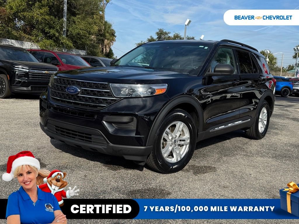 2022 Ford Explorer XLT's photo
