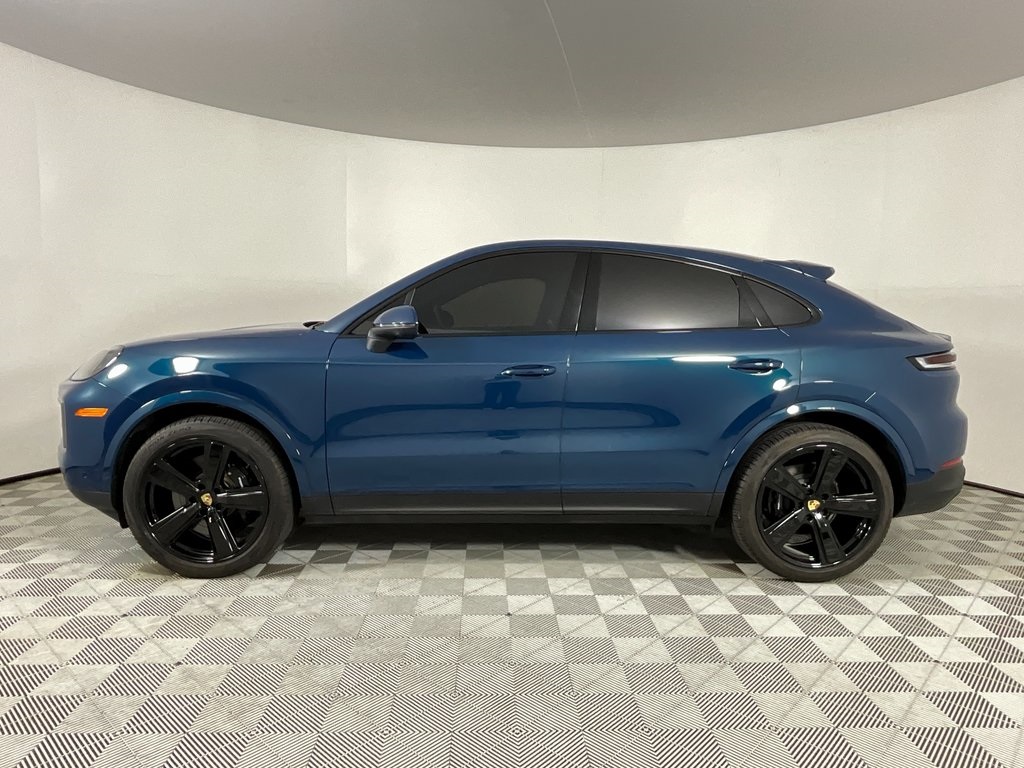 2025 Porsche Cayenne Coupe S photo 2