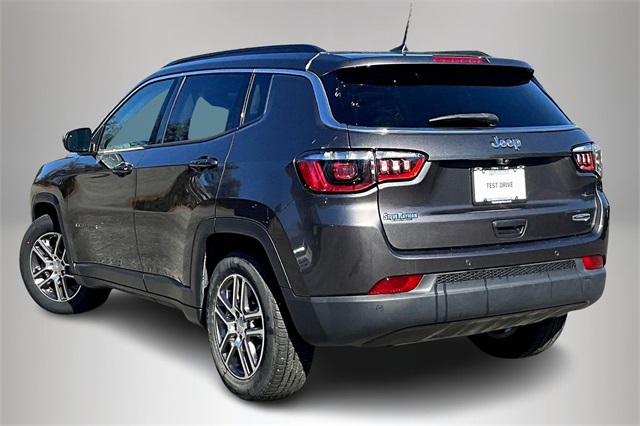 2020 Jeep Compass Latitude photo 4