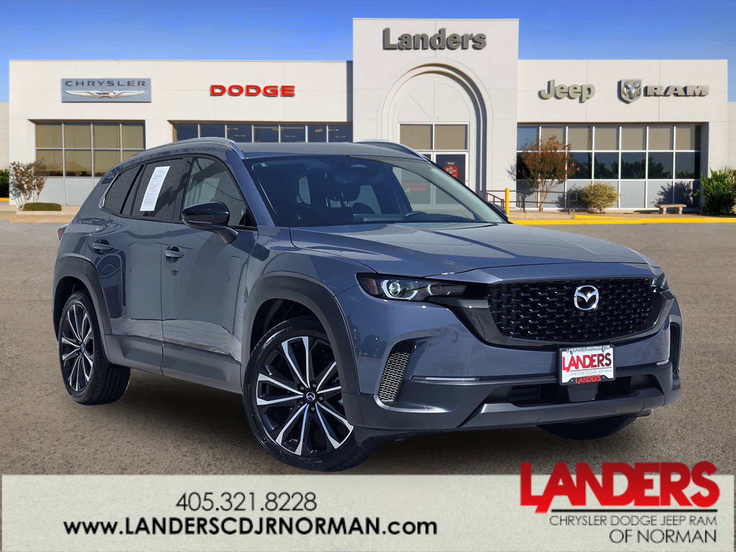 2025 Mazda CX-50 Premium Plus's photo