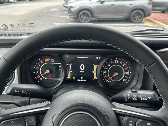 2025 Jeep Wrangler Sport S photo 21