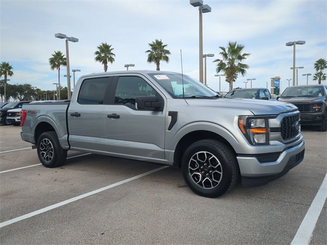 2023 Ford F-150 XL photo 2