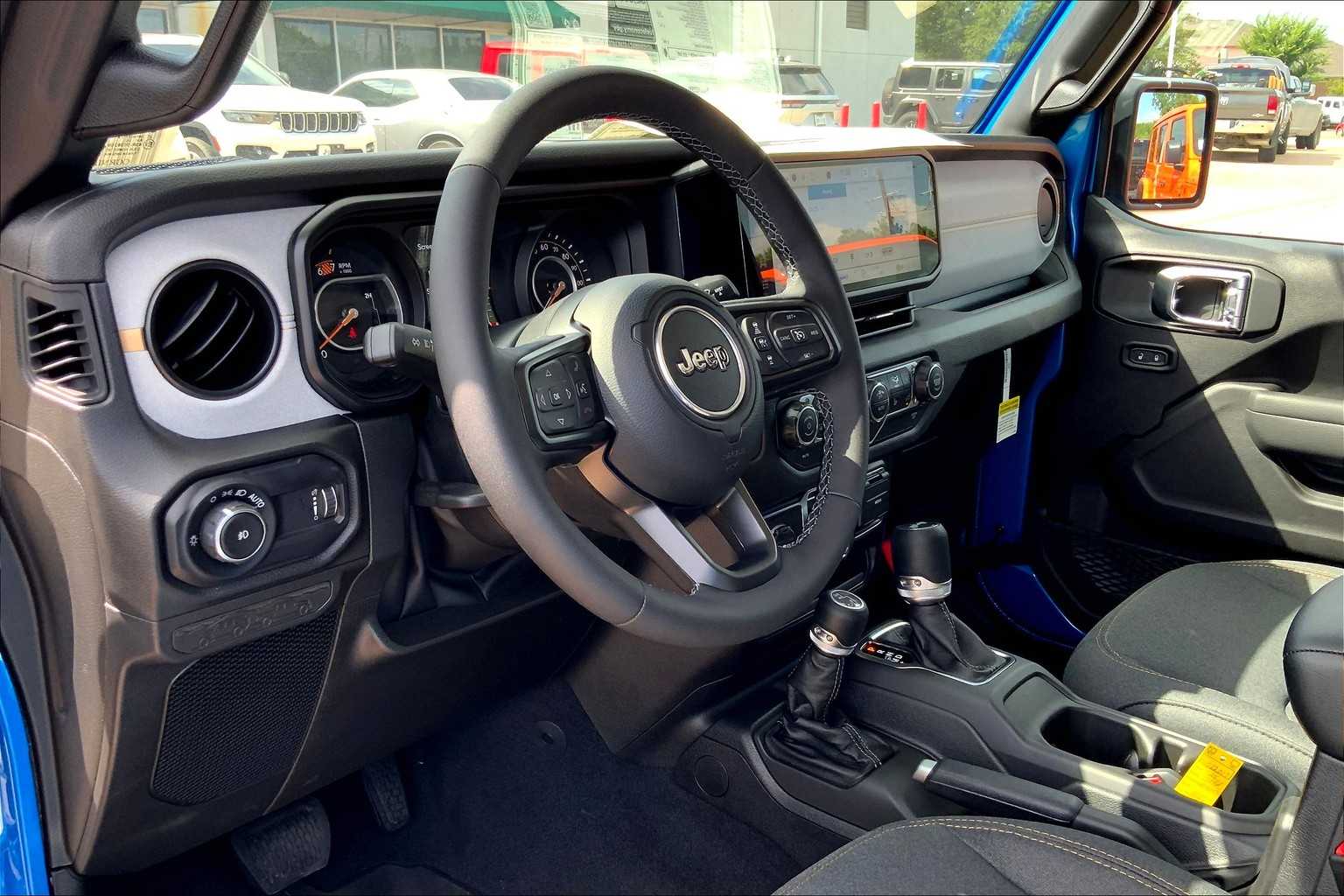 2025 Jeep Wrangler Sport S photo 7