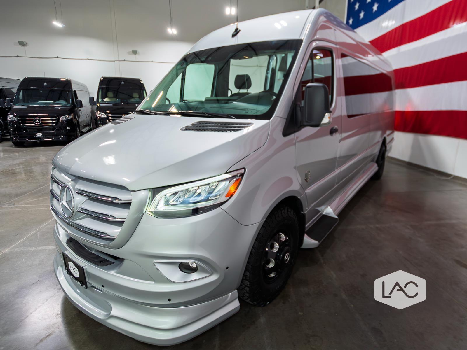 2023 Mercedes Benz Sprinter 3500 photo 21