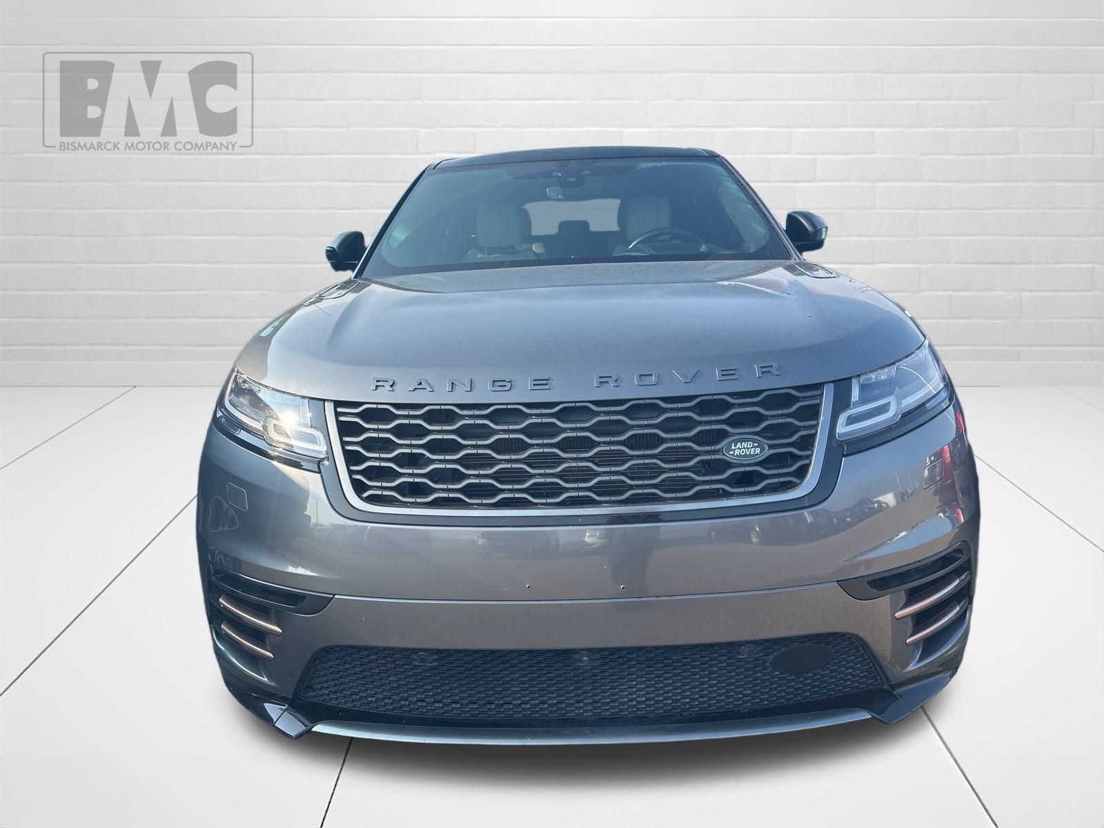 2018 Land Rover Range Rover Velar HSE R-Dynamic photo 2