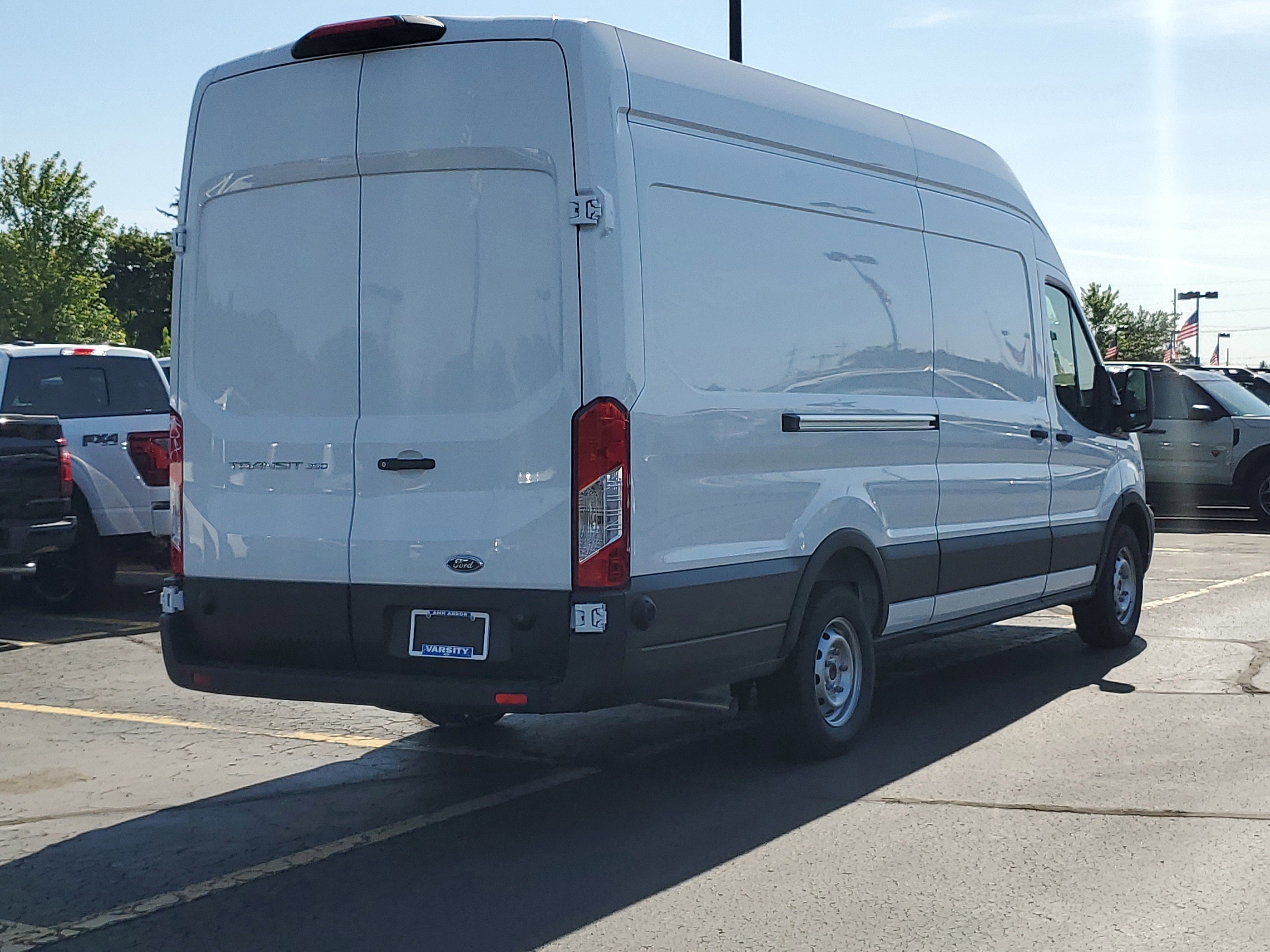 2025 Ford Transit Cargo Van photo 2