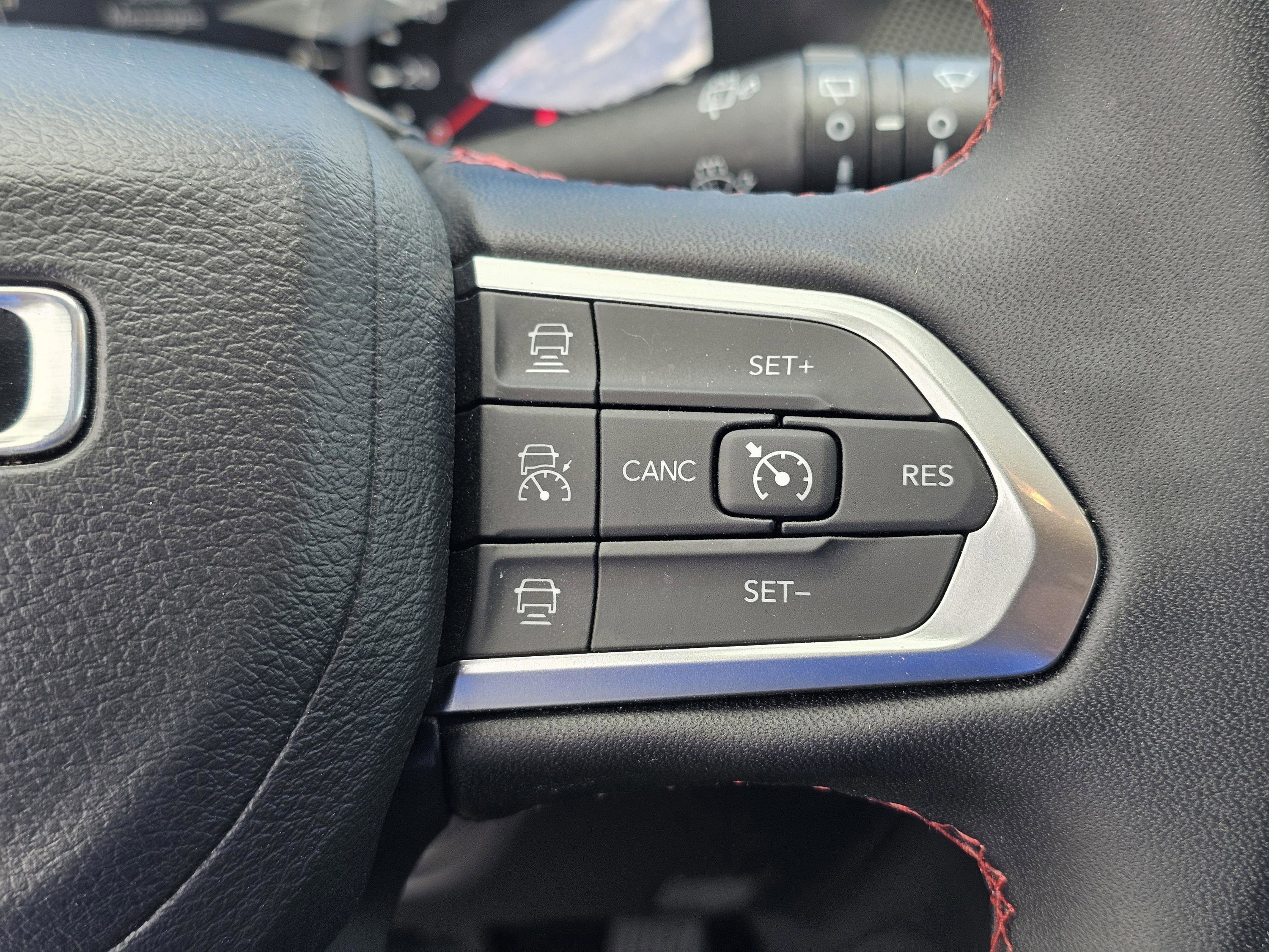 2024 Jeep Compass Trailhawk photo 13