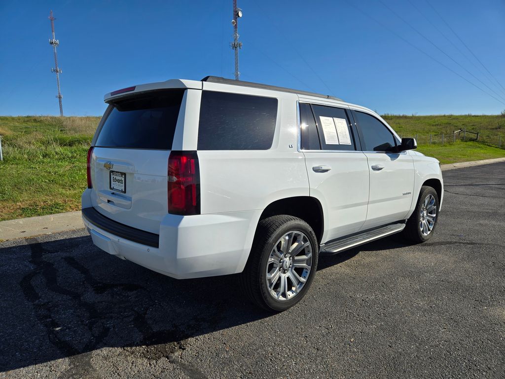 2017 Chevrolet Tahoe LT photo 2