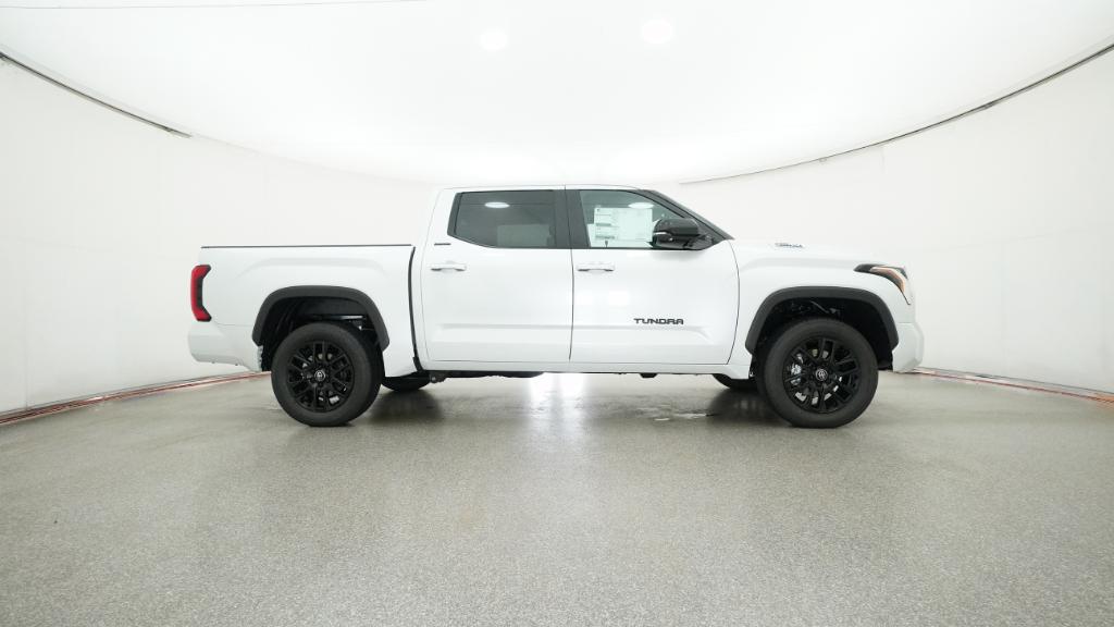 2026 Toyota Tundra Limited CrewMax photo 25