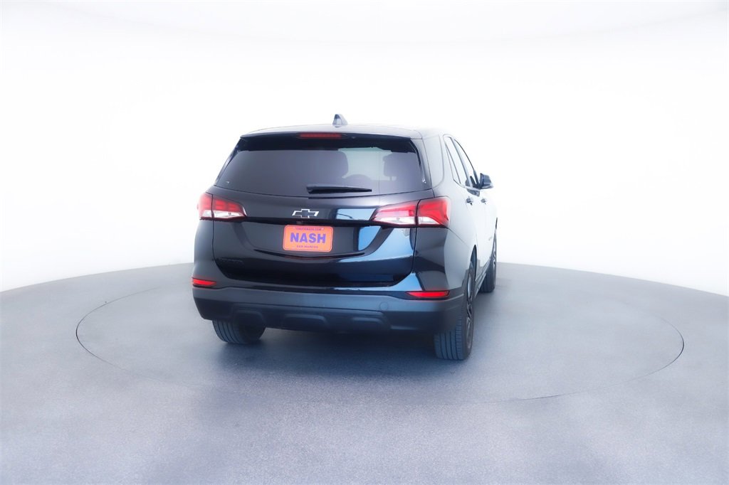 2024 Chevrolet Equinox LS photo 5