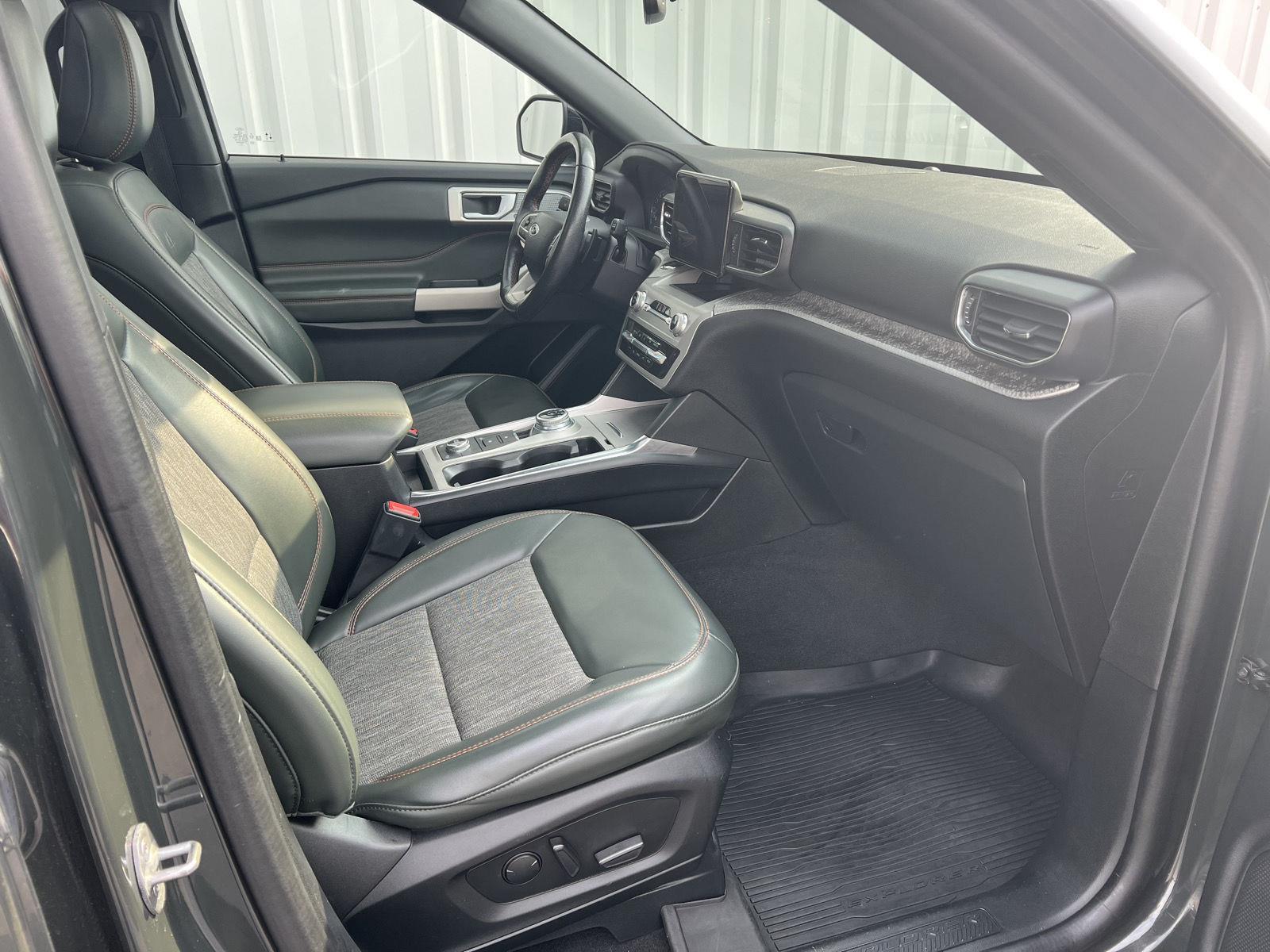 2022 Ford Explorer Timberline photo 24