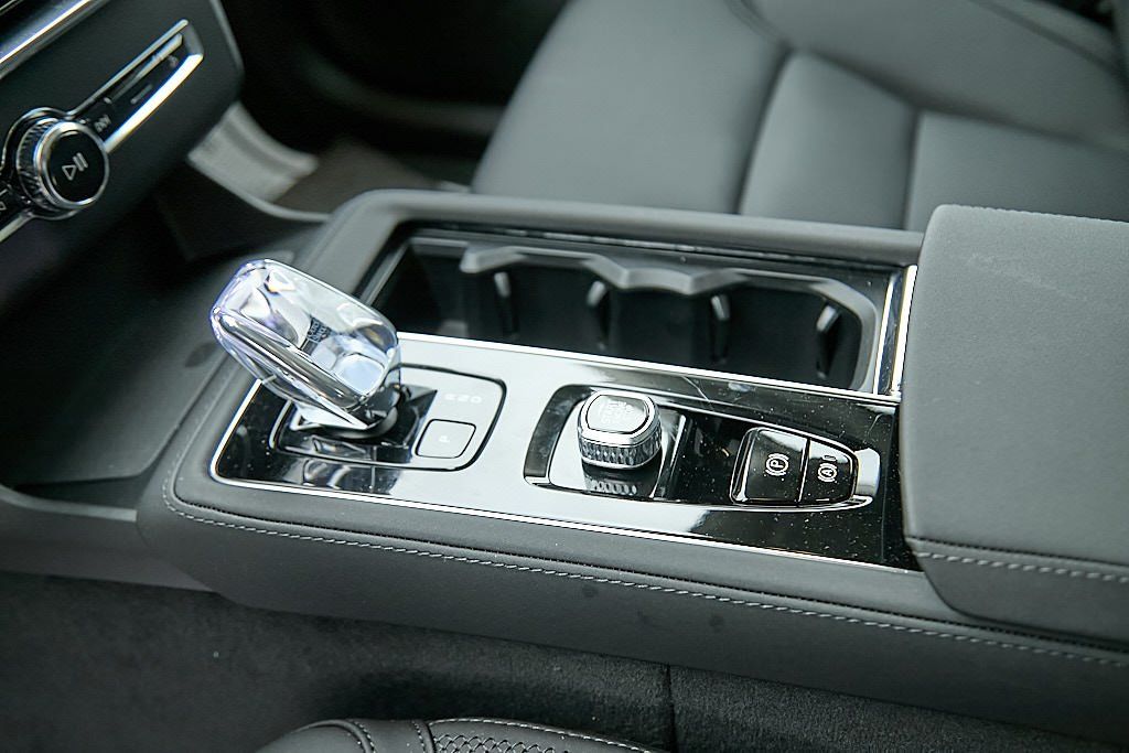 2026 VOLVO XC90 - Image 14