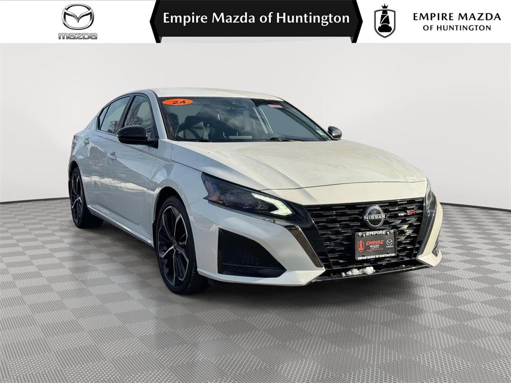 2024 Nissan Altima SR