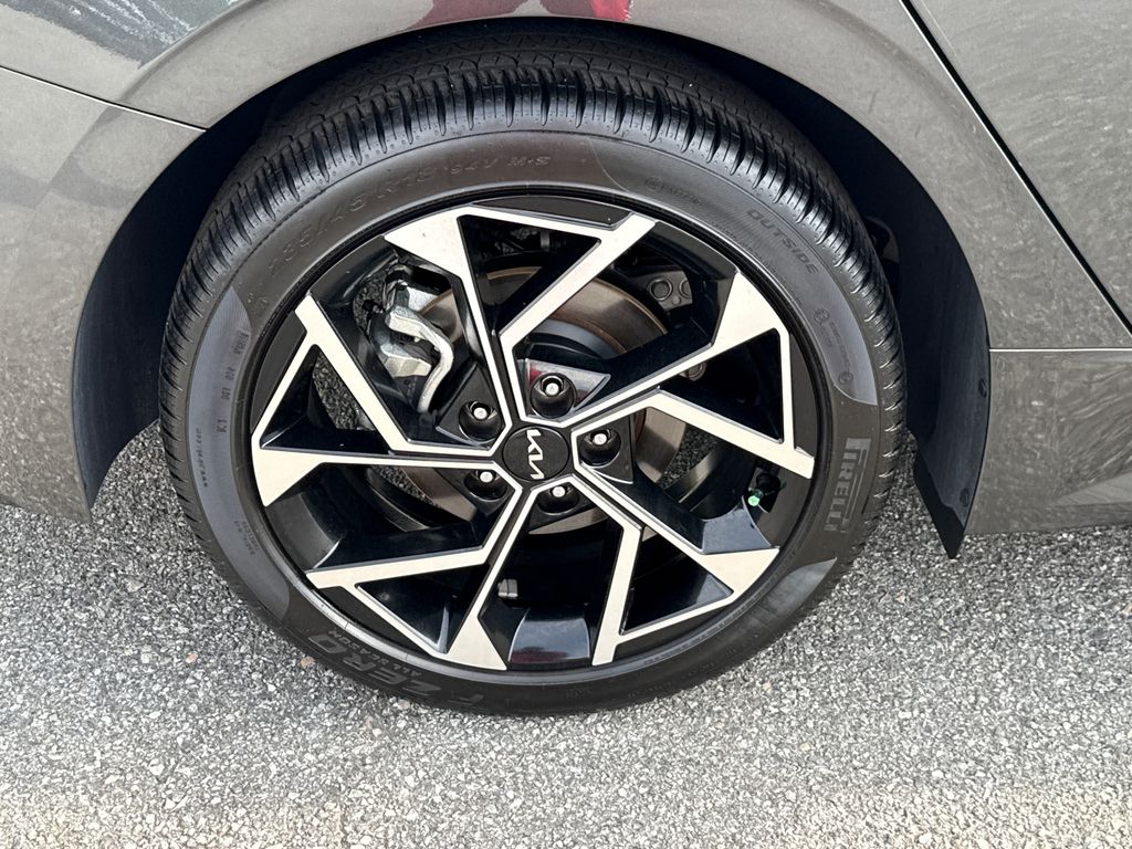 2025 Kia K5 EX photo 17
