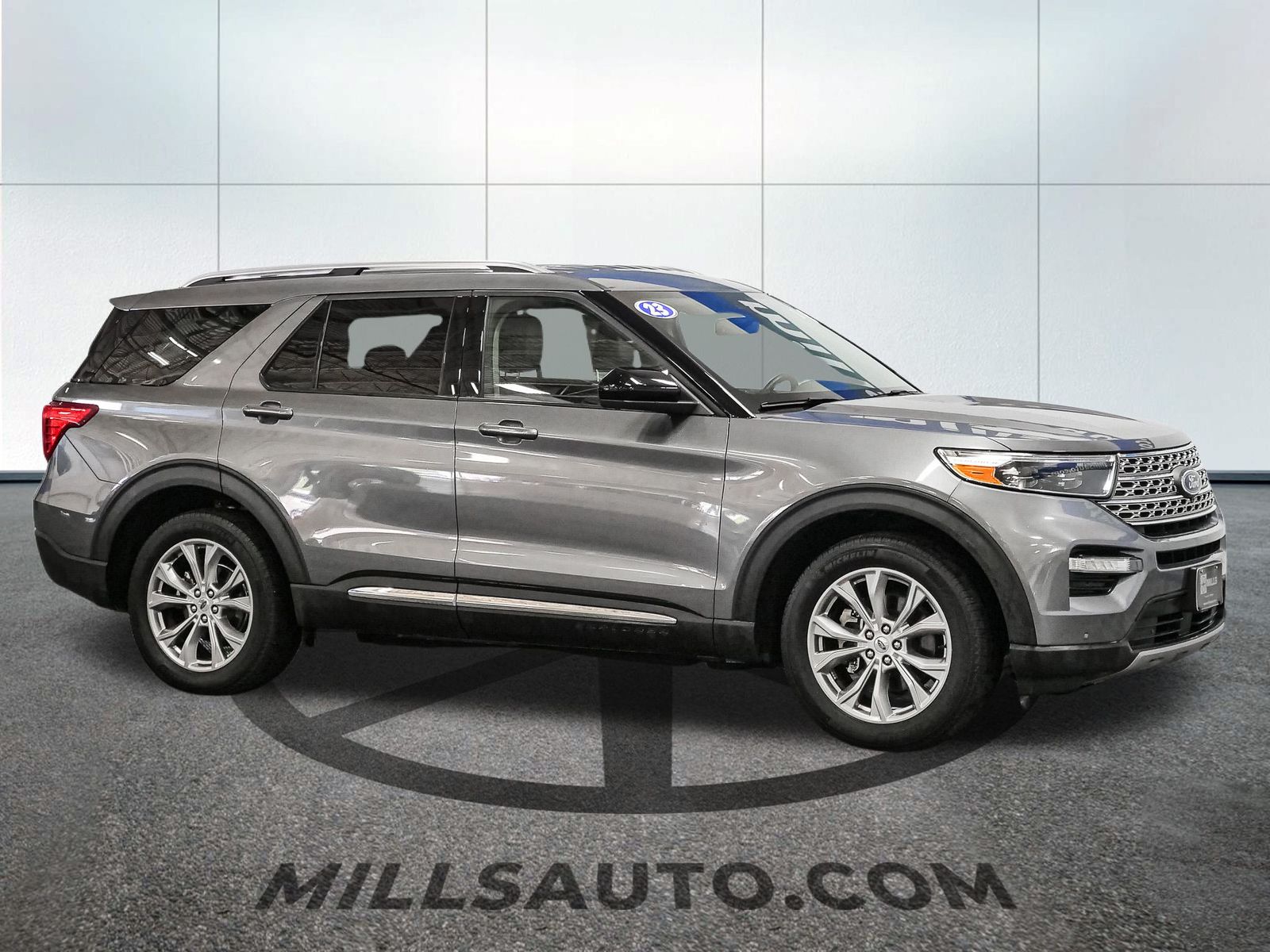 2023 Ford Explorer Limited photo 8