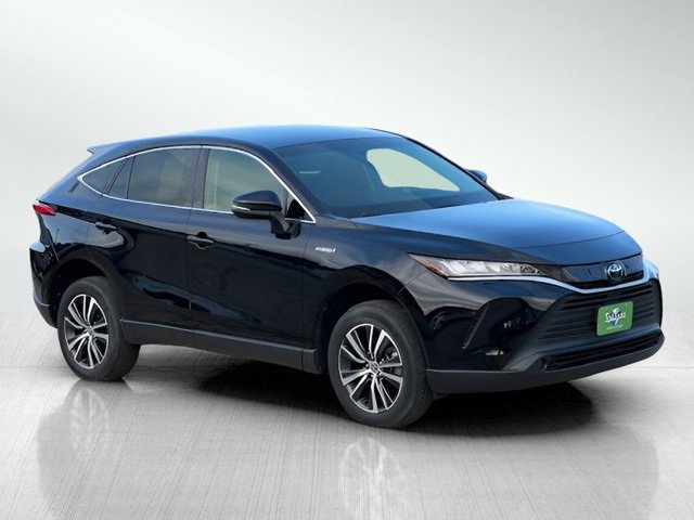 2021 Toyota Venza LE photo 3
