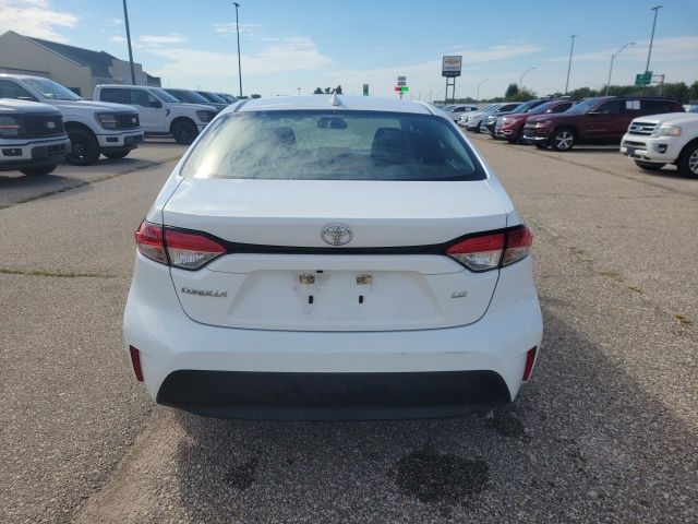 2023 Toyota Corolla LE photo 15