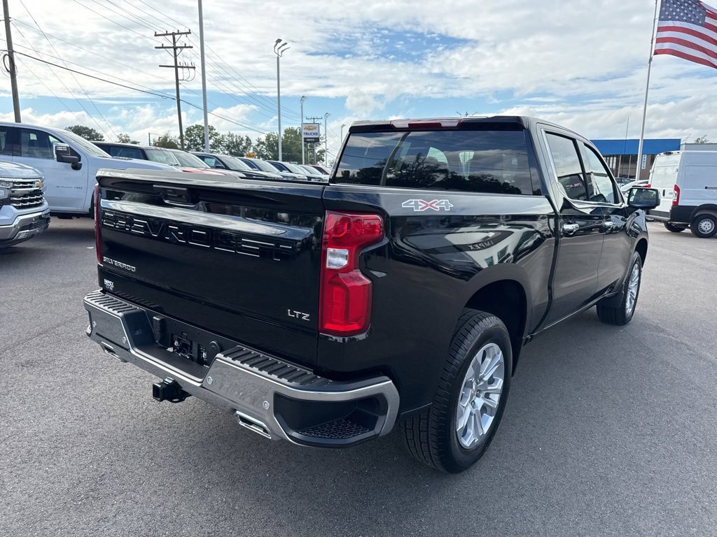 2026 Chevrolet Silverado 1500 LTZ photo 4