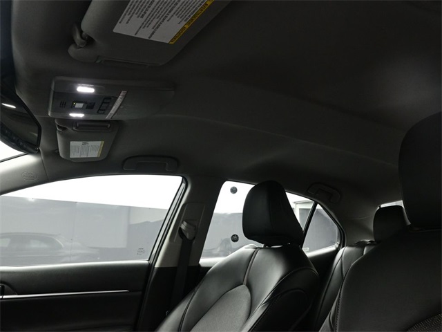 2023 Toyota Camry XSE photo 2