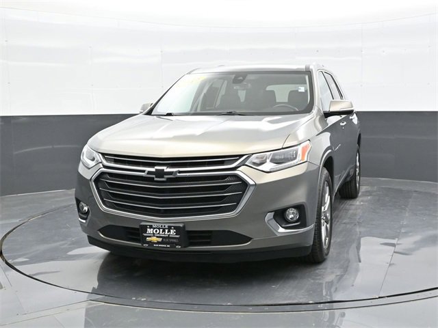 Used 2018 Chevrolet Traverse Premier with VIN 1GNEVJKW3JJ273158 for sale in Kansas City