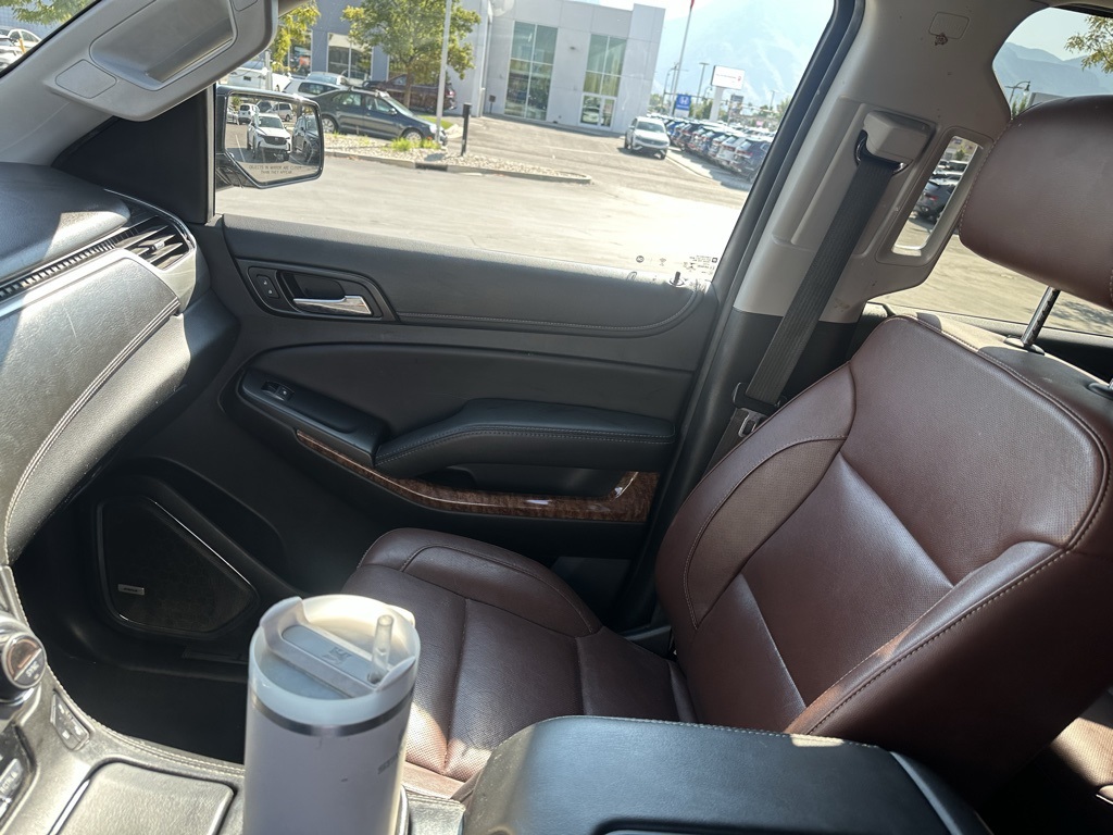 2019 Chevrolet Suburban Premier photo 8