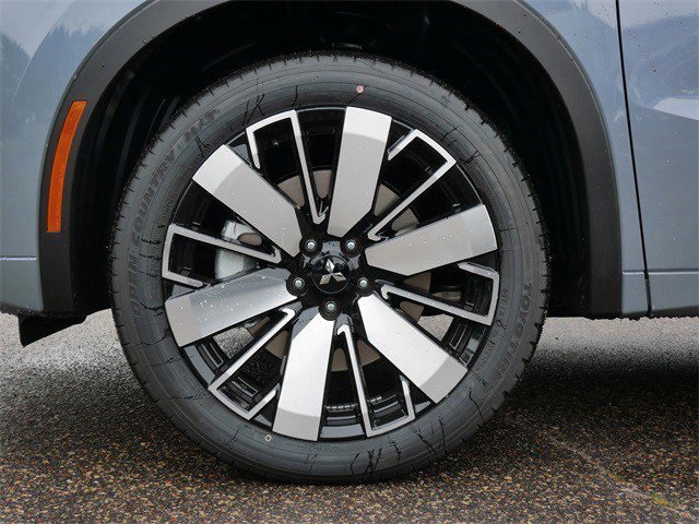 2025 Mitsubishi Outlander SEL Premium photo 3