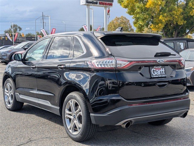 2018 Ford Edge Titanium photo 4