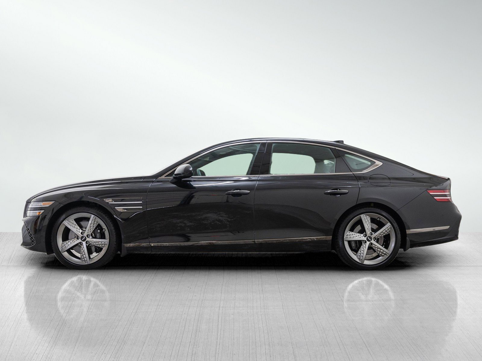 2025 Genesis G80 3.5T Sport Prestige AWD photo 3