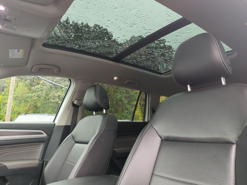 2022 Volkswagen Atlas V6 SE Technology photo 12