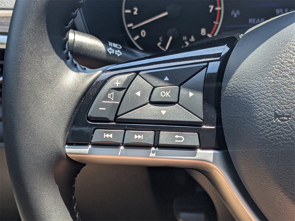 2025 Nissan Altima 2.5 SV photo 21