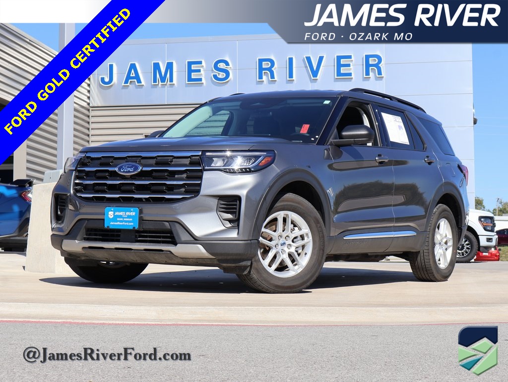 2025 Ford Explorer Active's photo
