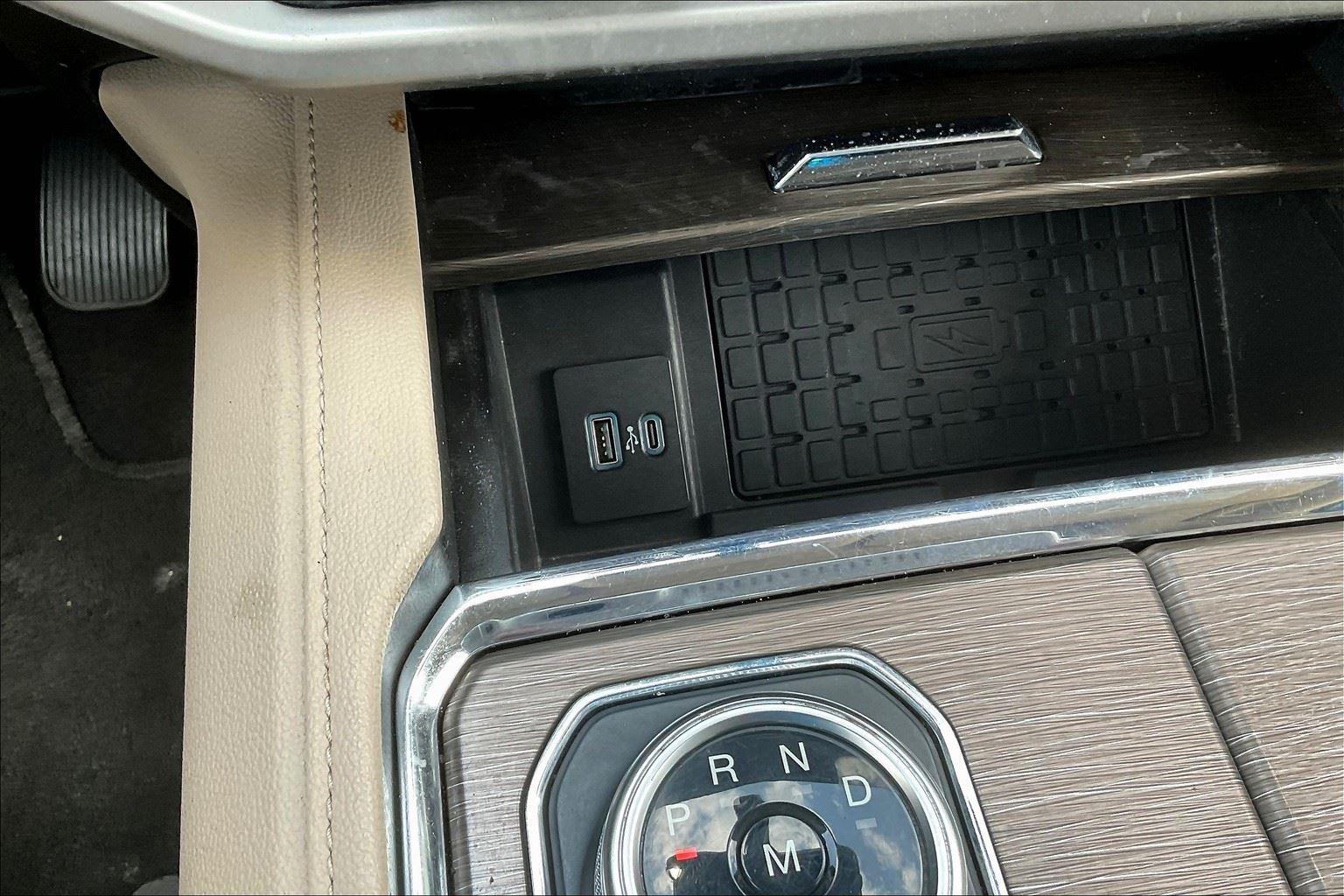 2023 Ford Expedition Limited photo 31