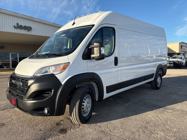 2026 RAM ProMaster Tradesman's photo