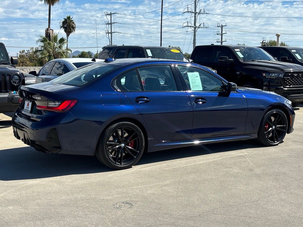 2024 Bmw M340i xDrive Sedan photo 2