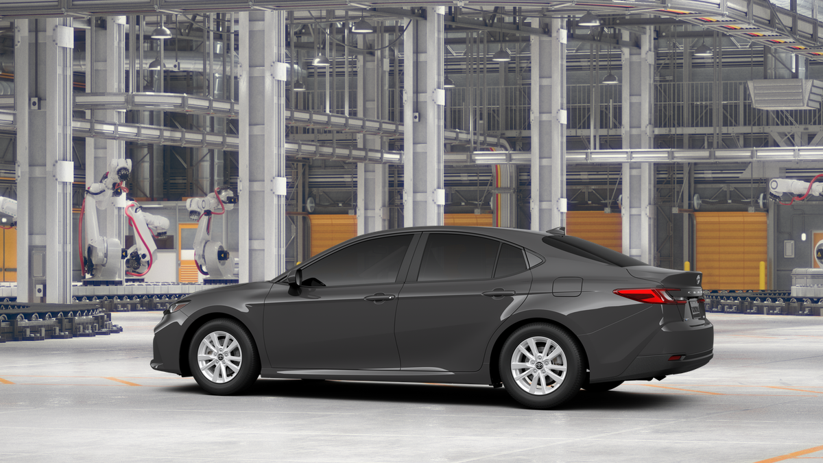 2026 Toyota Camry LE photo 4