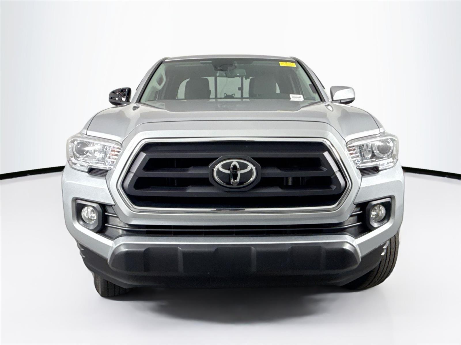 2022 Toyota Tacoma SR5 V6 photo 3