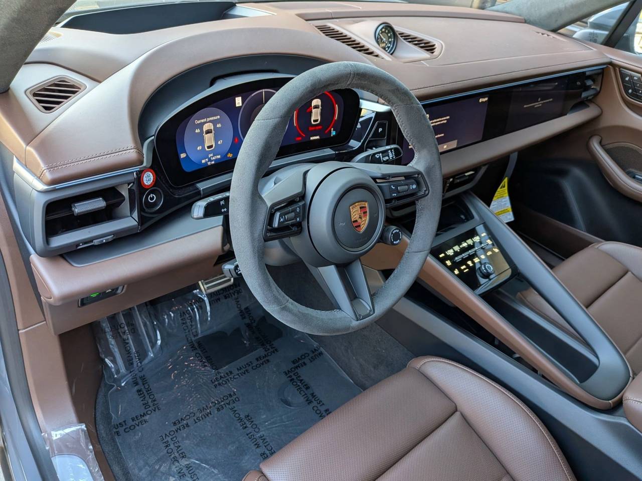 2025 Porsche Macan Electric photo 4