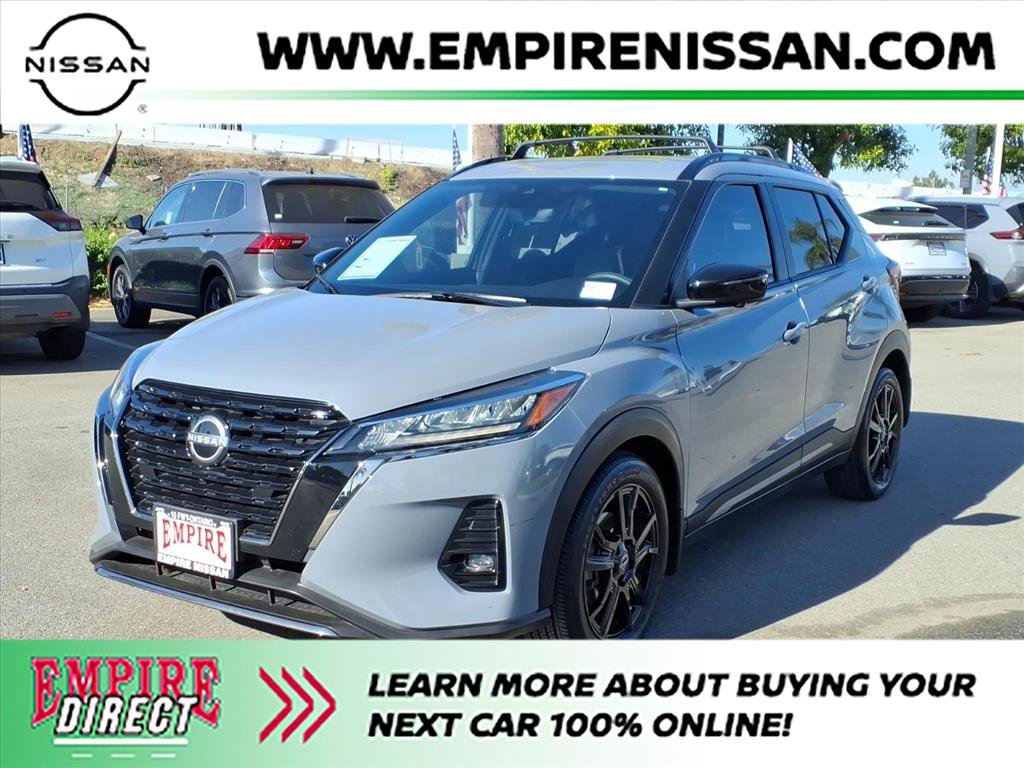 2023 Nissan Kicks SR