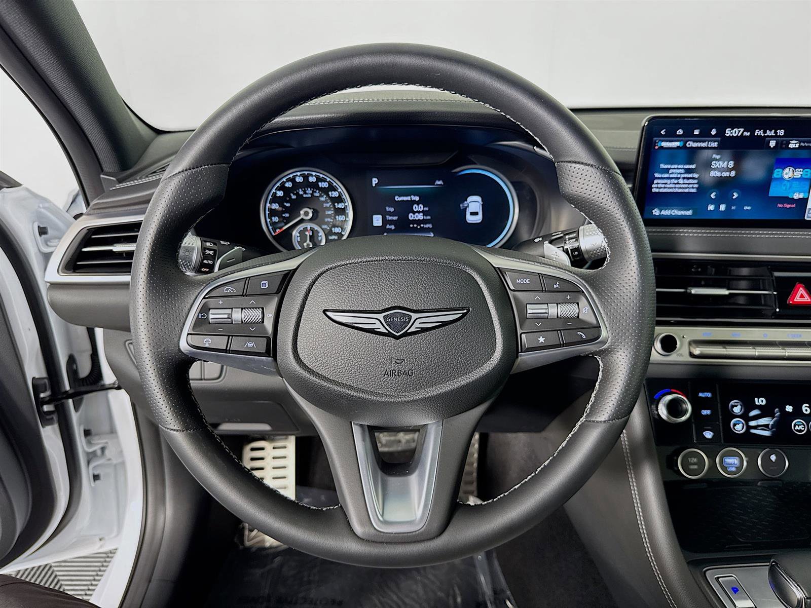 2025 Genesis G70 3.3T Sport Advanced photo 12