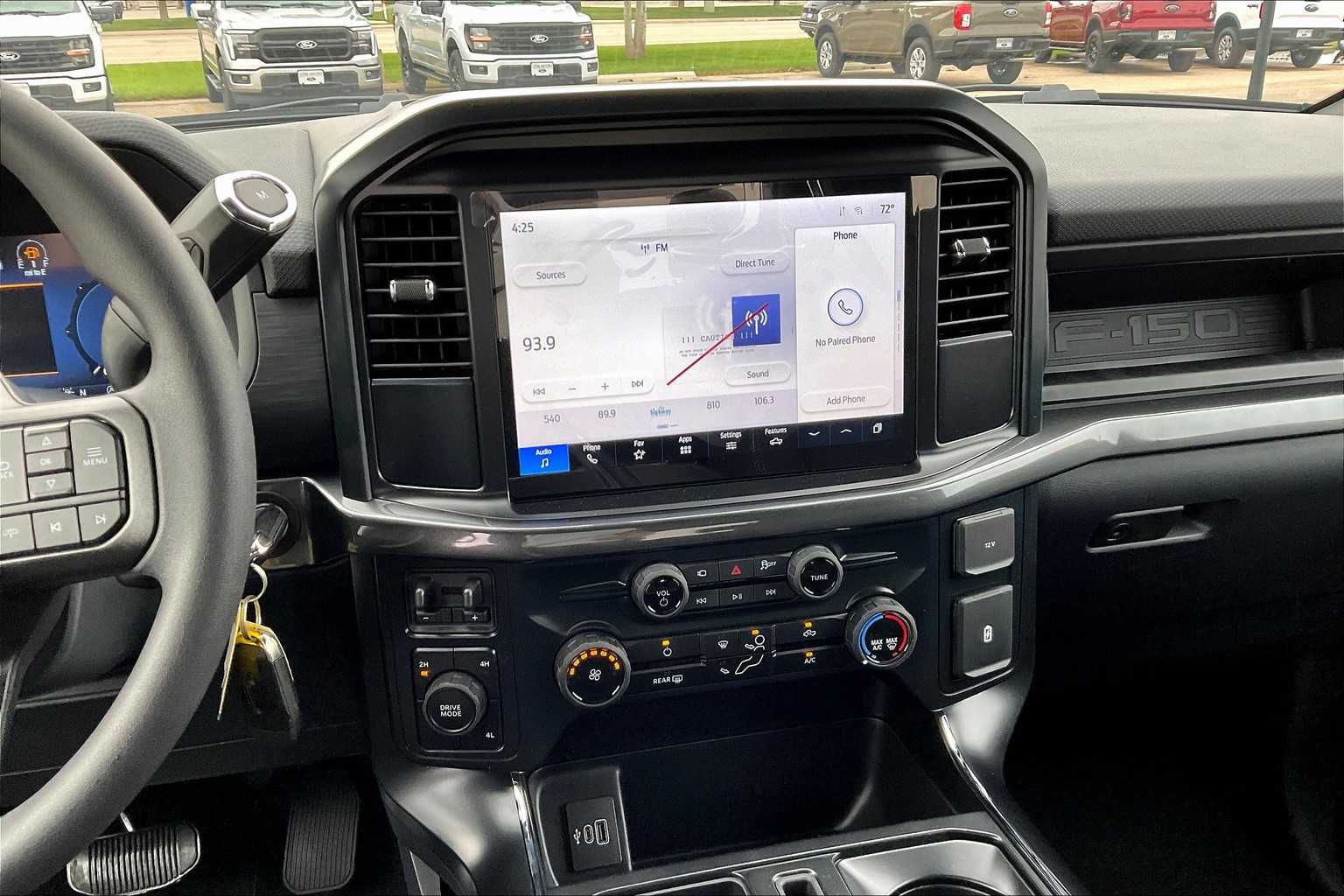 2025 Ford F-150 STX photo 6
