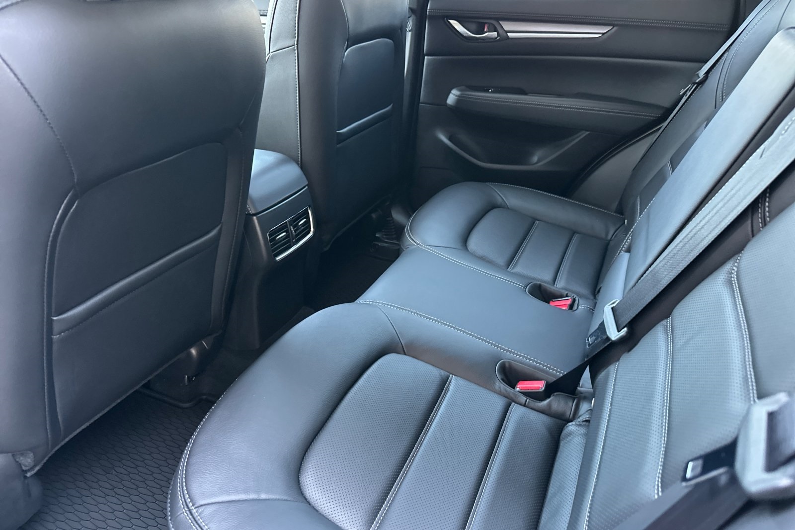 2025 Mazda CX-5 2.5 Premium Plus photo 9