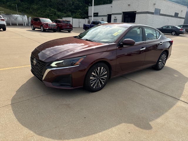 2023 Nissan Altima 2.5 SV photo 4