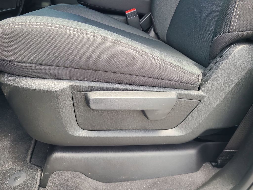 2025 Ram 3500 Tradesman photo 28