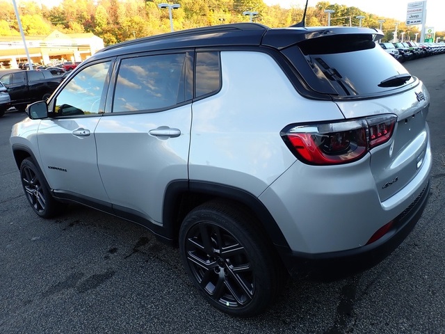 2026 Jeep Compass Limited Altitude photo 2