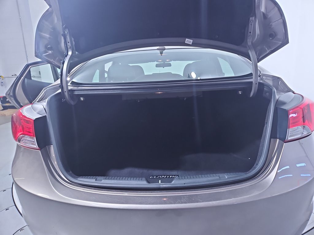 2013 Hyundai Elantra Limited photo 20