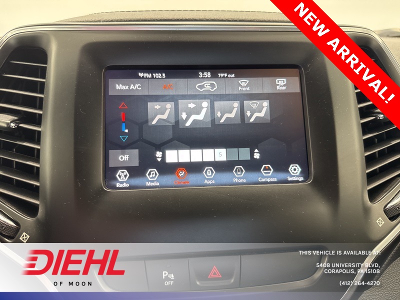 2020 Jeep Cherokee Latitude photo 26