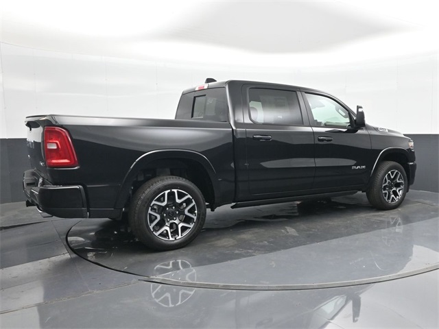2025 Ram 1500 Laramie photo 3