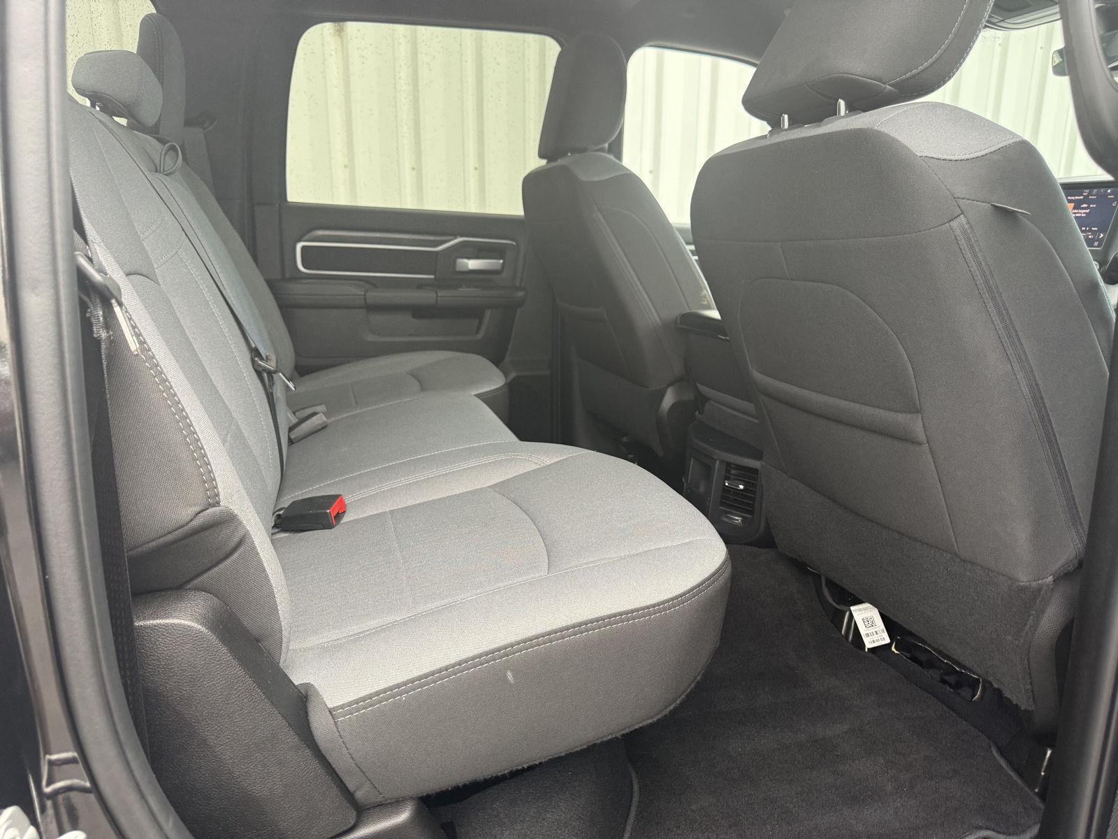 2024 Ram 2500 Big Horn photo 21